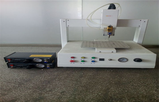 Internet Kecepatan Presisi 3 Axis Lem Dispensing Mesin AC110 220V 300W