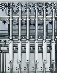 Otomatis Pneumatic Cair Piston Filling Machine 2 kepala, dengan 6m conveyor standar