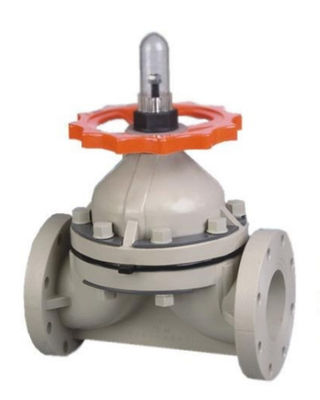 UPVC / PVC Diafragma Valve Flange Connection Wheel Menangani PN1.0Mpa JIS / DIN / ANSI
