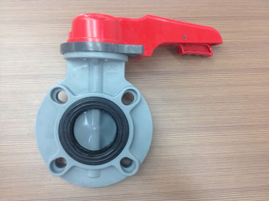 UPVC / PVC Plastik Butterfly Valve Wafer Connection 1 &quot;~ 24&quot; Pneumatic Actuator DIN / ANSI / JIS