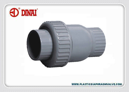 PVC / UPVC Plastik Bola Periksa Katup Lajang Union End, Socket / Thread